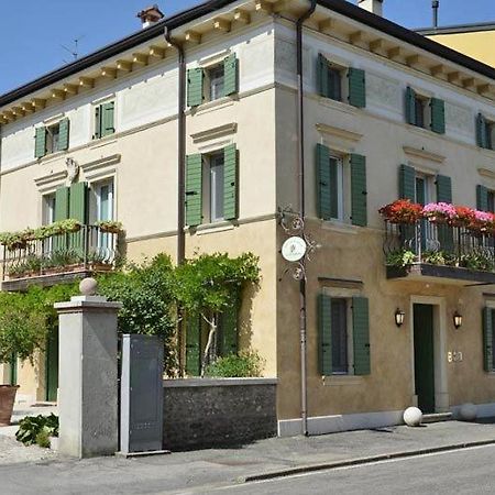 B&B La Mongolfiera Villafranca di Verona Exteriör bild