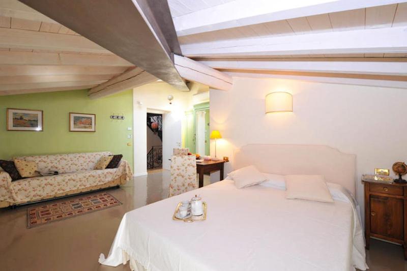 B&B La Mongolfiera Villafranca di Verona Exteriör bild