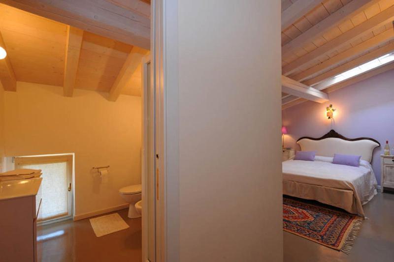 B&B La Mongolfiera Villafranca di Verona Exteriör bild