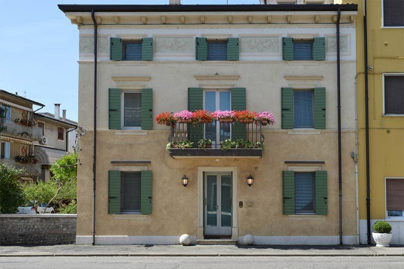 B&B La Mongolfiera Villafranca di Verona Exteriör bild